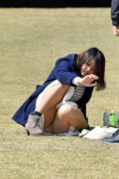 パンチラ率が最も高いのは公園で決定するの画像