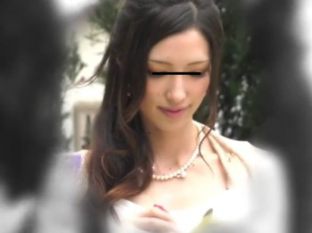 【HD隠撮動画】超SSSSS級の美女だらけ！結婚式の真っ最中にパンチラ胸チラ隠し撮り放題ｗｗｗの画像