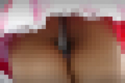 Tバック衣装のコスプレイヤーのハミマン気味の股間を隠し撮りの画像