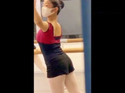 【盗撮動画】バレエ教室でJC生徒を隠し撮りする変態、動画を投稿してしまう・・・の画像