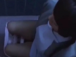 【盗撮動画】盗撮オナニー24時！深夜の病院の女子トイレで性欲処理する2人の美人ナース映像の画像