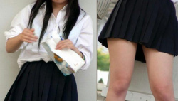 ミニスカ女子校生をローアングルで盗撮したエロ写真がマジで極楽すぎるの画像