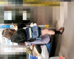 ヤバ過ぎｗ同じマンションに住む女子校生をがっつりストーキング隠撮の画像
