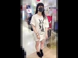 【盗撮動画】マン毛アピールが著しい想定以上の透けパン穿いてた美少女系店員さん♪の画像