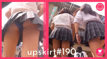 【upskirt#190】文化祭でJKちゃん達の色とりどりPを次々に逆さ撮り！の画像
