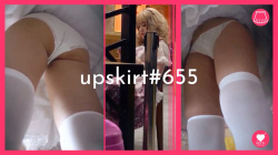 【upskirt#655】フリフリゴスロリ美少女の純白P逆さ撮りの画像