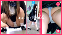 【upskirt#685】色白でもちもち肌の美少女JKのPをエレベーター内で粘着逆さ撮りの画像