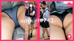 【upskirt#742】気が緩み切った放課後JKのPを逆さ撮りの画像