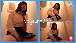 【voyeur#742】童顔巨乳JKのトイレでのオナニー盗撮動画の画像