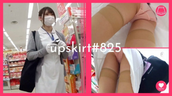 【upskirt#825】可愛いスタイル抜群ナースのピンクPとストッキング美脚逆さ撮りの画像