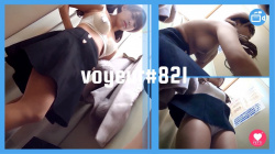 【voyeur#821】アイドル級に可愛い女の子のブラ試着盗撮2アングルの画像