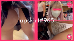 【upskirt#965】地雷系美少女JKの透け白Pと重力に逆らうプリケツ逆さの画像