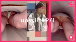 【upskirt#971】ロングワンピやスカートの美人お姉さん3人を逆さ撮りの画像
