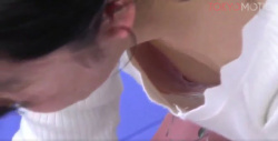 【胸チラ動画】浮いたブラの奥には夢がある！浮きブラ乳首特集！！の画像