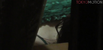【民家オナニー盗撮動画】小さなカーテンの隙間からよく見れば淫靡な姿が！！の画像