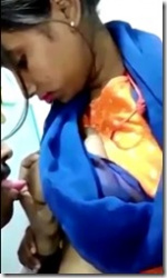 インドのお医者さん、触診？で乳首を舐めまくってるｗｗｗの画像